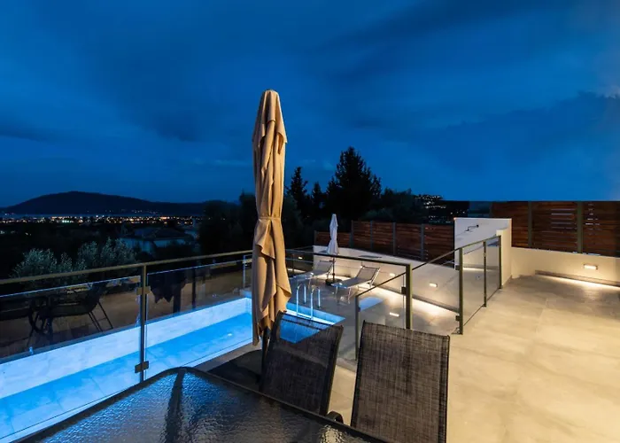 Elthea Villas